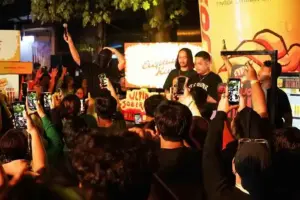 Extrajoss Ultimate Hadirkan Tren Baru Sober Party, Gen Z Rayakan Energi Sehat Tanpa Alkohol Extrajoss Ultimate gelar Sober Party pertama di Indonesia. Tren baru Gen Z: pesta sehat tanpa alkohol tapi tetap fun dan penuh energi.