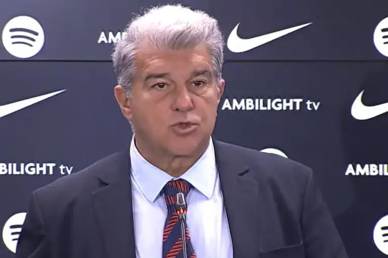 Joan Laporta Sebut Kembalinya Lionel Messi ke Barcelona Tak Realistis Meski Sang Bintang Rindu Camp Nou Joan Laporta