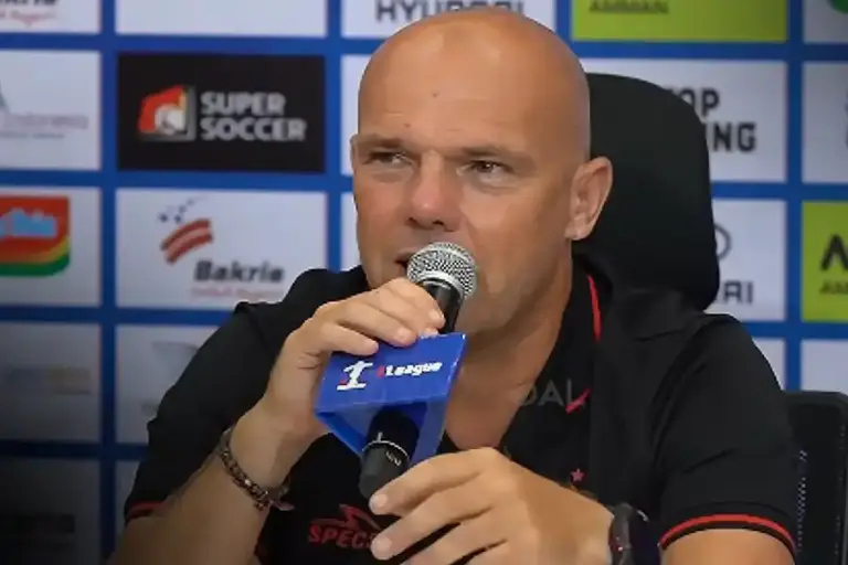 BRI Super League 2025/26: Bali United Siap Habis-Habisan Hadapi Persib Bandung di Stadion Dipta Johnny Jansen