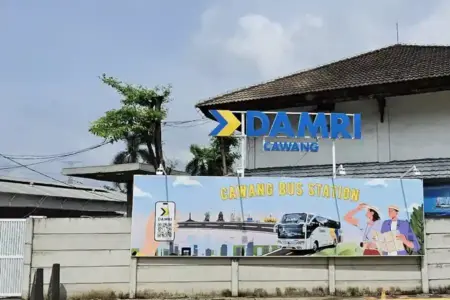 Sambut Libur Nataru, DAMRI Buka Stasiun Cawang sebagai Titik Keberangkatan Baru di Jakarta Timur DAMRI buka Stasiun Cawang untuk layani penumpang jelang libur Natal dan Tahun Baru 2025, tawarkan lokasi strategis dan fasilitas nyaman.
