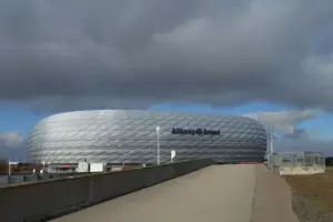 Delapan Stadion Tuan Rumah Women’s EURO 2029 di Jerman, Siap Gelar Turnamen Terbesar Sepak Bola Wanita Allianz Arena, stadion sepakbola di Munich, Jerman (foto: David Calonne, unsplash)