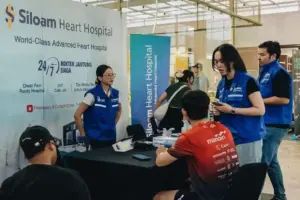 Siloam Heart Hospital Perkuat Edukasi Jantung Sehat di Ajang The Luxe Cup Padel 2025 Siloam Heart Hospital hadir di The Luxe Cup Padel 2025 untuk edukasi jantung sehat, skrining, dan layanan medis demi dukung gaya hidup aktif.