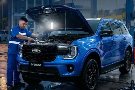 Ford RMA Indonesia menghadirkan program Ford Year-End Service hingga akhir Desember 2025 untuk memastikan perjalanan liburan aman dan nyaman.