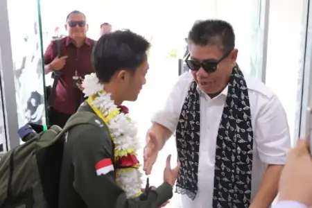 Gubernur Babel Sambut Robi Syianturi, Peraih Emas SEA Games Thailand 2025, Bonus Rp140 Juta Disiapkan (foto: Dok Diskominfo Prov Kepulauan Bangka Belitung)