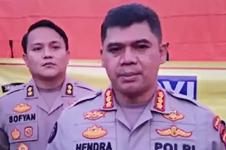 Kombes Pol. Hendra Rochmawan, Kepala Bidang Humas Polda Jawa Barat