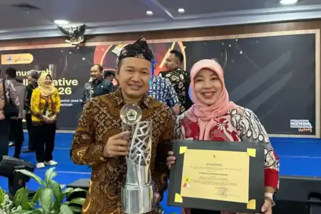 UNDIP raih Collaborative Award 2026 sebagai perguruan tinggi terbaik se-Jawa Tengah berkat inovasi riset dan kolaborasi pembangunan daerah.