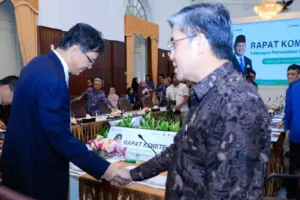Menaker Yassierli sebut buruh jadi segmen terbesar BP Tapera 2025, dorong optimalisasi kepesertaan dan sinergi lintas kementerian.
