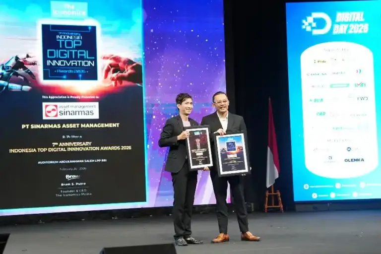 Sinarmas Asset Management raih Indonesia Top Digital Innovation Award 2026. CIO Genta Wira Anjalu juga sabet Indonesia Popular CIO Awards 2026.