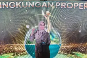 Phapros kembali meraih PROPER Hijau 2025 berkat inovasi efisiensi energi, pengelolaan limbah, dan komitmen keberlanjutan.