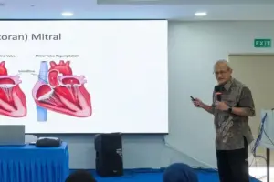 Primaya Hospital Kelapa Gading menghadirkan MitraClip, terapi minimal invasif untuk pasien kebocoran katup jantung berisiko tinggi operasi.