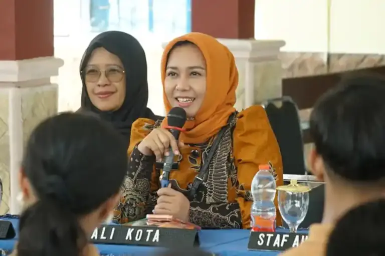 Wali Kota Mojokerto Ika Puspitasari