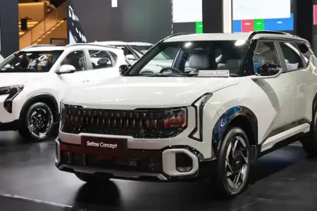 Generasi terbaru Kia Seltos sukses mencatat penjualan global 175 ribu unit pada semester I 2026 dan menyabet penghargaan bergengsi SUV of the Year