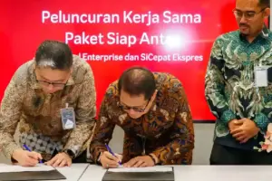 Telkomsel dan SiCepat Ekspres meluncurkan Paket Siap Antar dengan kuota hingga 46GB. Solusi digital untuk dongkrak efisiensi kurir logistik.